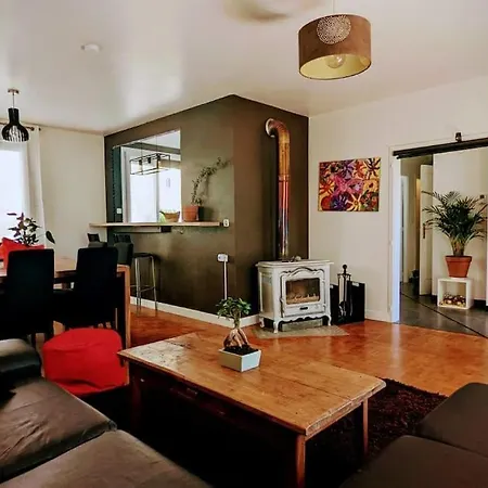Maison chaleureuse 6, 8 personnes quartier Palente 3 chambres Besançon Extérieur photo