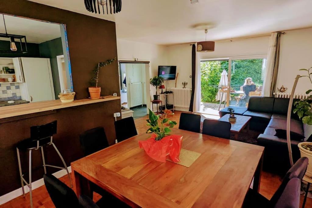 Ferienhaus Maison Chaleureuse 6, 8 Personnes Quartier Palente 3 *